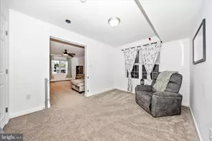 916 Harwood Rd, Hagerstown, MD 21740 - Photo 11