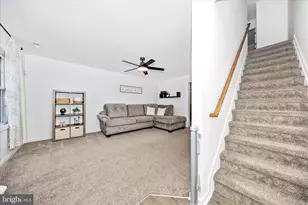 916 Harwood Rd, Hagerstown, MD 21740 - Photo 3