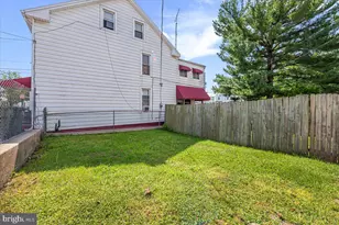328 Locust St, Hagerstown, MD 21740 - Photo 5
