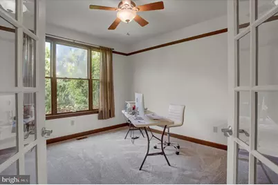 19110 Woodhill Drive, Hagerstown, MD 21742 - Photo 17