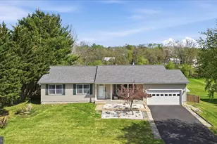 4 Millrace Ln, Keedysville, MD 21756 - Photo 1