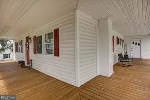16458 Fairview Rd, Hagerstown, MD 21740 - Photo 5