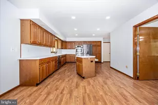 19231 Deer Path, Knoxville, MD 21758 - Photo 13