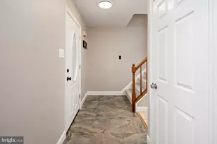 335 Yorkshire Dr, Hagerstown, MD 21740 - Photo 17