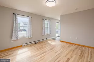 335 Yorkshire Dr, Hagerstown, MD 21740 - Photo 15