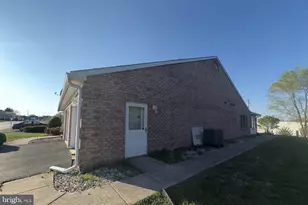 756 Largo Dr, Hagerstown, MD 21740 - Photo 3