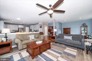 10204 Easterday Ct, Hagerstown, MD 21742 - Photo 15