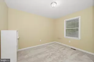16300 Kaiser Ct, Hagerstown, MD 21740 - Photo 21
