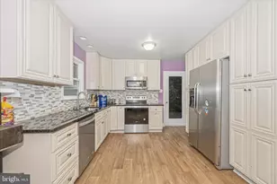 16300 Kaiser Ct, Hagerstown, MD 21740 - Photo 15