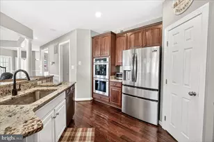 18250 Misty Acres Dr, Hagerstown, MD 21740 - Photo 13