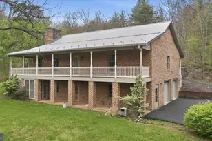 13834 Hollow Rd, Hancock, MD 21750 - Photo 3
