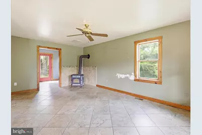 9820 Wandering Lane, Hagerstown, MD 21740 - Photo 5
