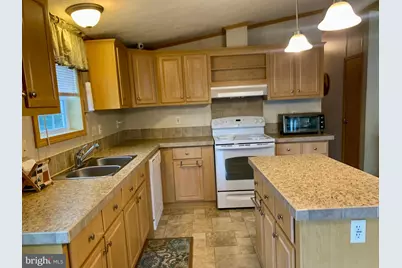 11312 Hawthorne Ct, Hagerstown, MD 21740 - Photo 13