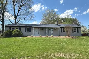 9708 Fernwood Ln, Hagerstown, MD 21740 - Photo 1