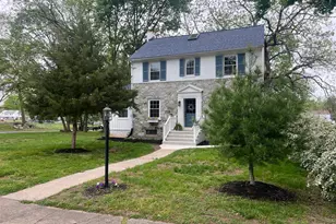 1005 Woodland Way, Hagerstown, MD 21742 - Photo 3
