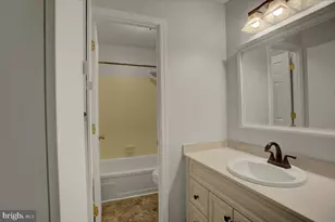 1018 Brinker Dr, Hagerstown, MD 21740 - Photo 15