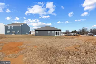 640 Armstrong Ave, Hagerstown, MD 21740 - Photo 33