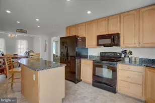 13418 Wellspring Dr, Hagerstown, MD 21740 - Photo 17