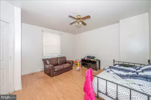 422 N Locust St, Hagerstown, MD 21740 - Photo 7
