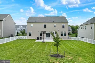 18234 Petworth Cir, Hagerstown, MD 21740 - Photo 33