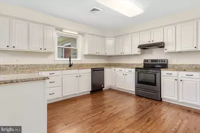 13401 Cherry Tree Circle, Hagerstown, MD 21742 - Photo 17