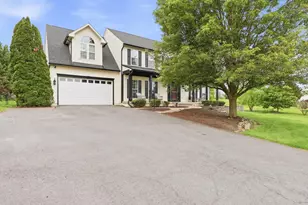17123 Bivens Ln, Hagerstown, MD 21740 - Photo 3