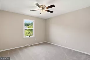 17931 Clubhouse Dr, Hagerstown, MD 21740 - Photo 27