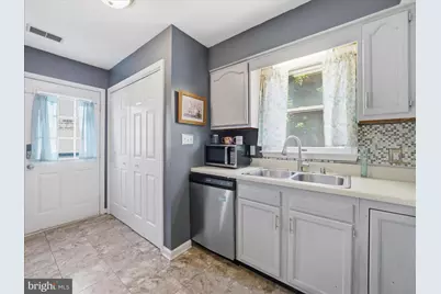 1040 Hampton Circle, Hagerstown, MD 21742 - Photo 11