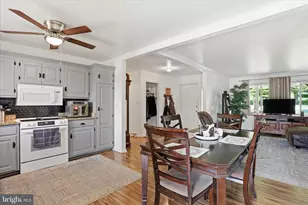 19627 Cool Hollow Rd, Hagerstown, MD 21740 - Photo 11