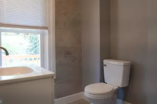 135 Fairground Ave, Hagerstown, MD 21740 - Photo 11
