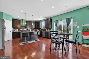 18101 Petworth Cir, Hagerstown, MD 21740 - Photo 7