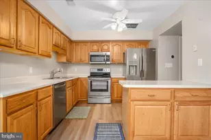 327 E Ridge Dr, Hagerstown, MD 21740 - Photo 7
