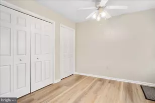 327 E Ridge Dr, Hagerstown, MD 21740 - Photo 11