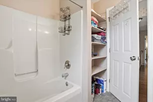 605 Fair Meadows Blvd, Hagerstown, MD 21740 - Photo 21