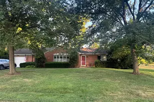 13028 Woodburn Dr, Hagerstown, MD 21742 - Photo 1