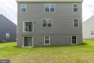 1220 Star Dr, Hagerstown, MD 21742 - Photo 5