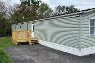 13106 Goldizen Ln, Clear Spring, MD 21722 - Photo 3