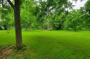 12512 Stone Bridge Dr, Hagerstown, MD 21740 - Photo 3
