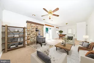 9607 Crystal Falls Dr, Hagerstown, MD 21740 - Photo 17