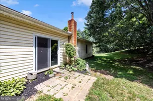 9607 Crystal Falls Dr, Hagerstown, MD 21740 - Photo 57