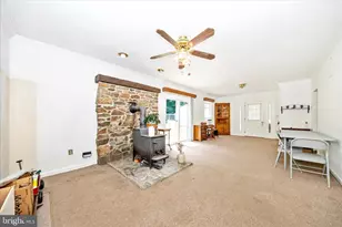9607 Crystal Falls Dr, Hagerstown, MD 21740 - Photo 15