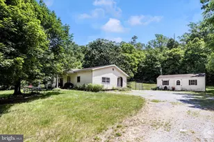 9607 Crystal Falls Dr, Hagerstown, MD 21740 - Photo 47