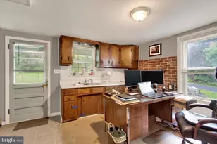 25716 Military Rd, Cascade, MD 21719 - Photo 11