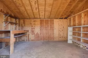 200 E Irvin Ave, Hagerstown, MD 21740 - Photo 33