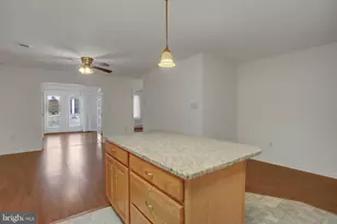 19446 Sapphire Dr, Hagerstown, MD 21742 - Photo 59