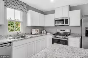 1206 Breckenridge Dr, Hagerstown, MD 21740 - Photo 5