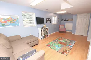 16903 Hampshire Dr, Williamsport, MD 21795 - Photo 25