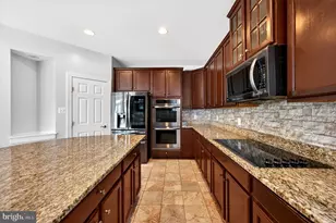 13817 Emerson Dr, Hagerstown, MD 21742 - Photo 21