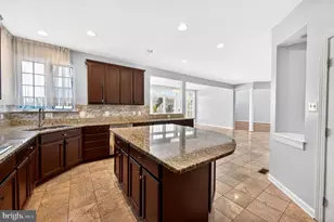 13817 Emerson Dr, Hagerstown, MD 21742 - Photo 23