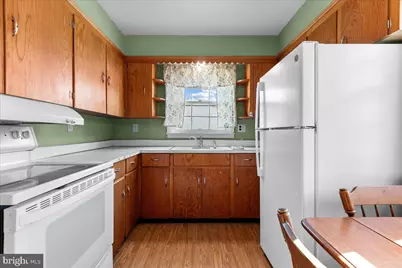 246 Maryland Avenue, Hancock, MD 21750 - Photo 11